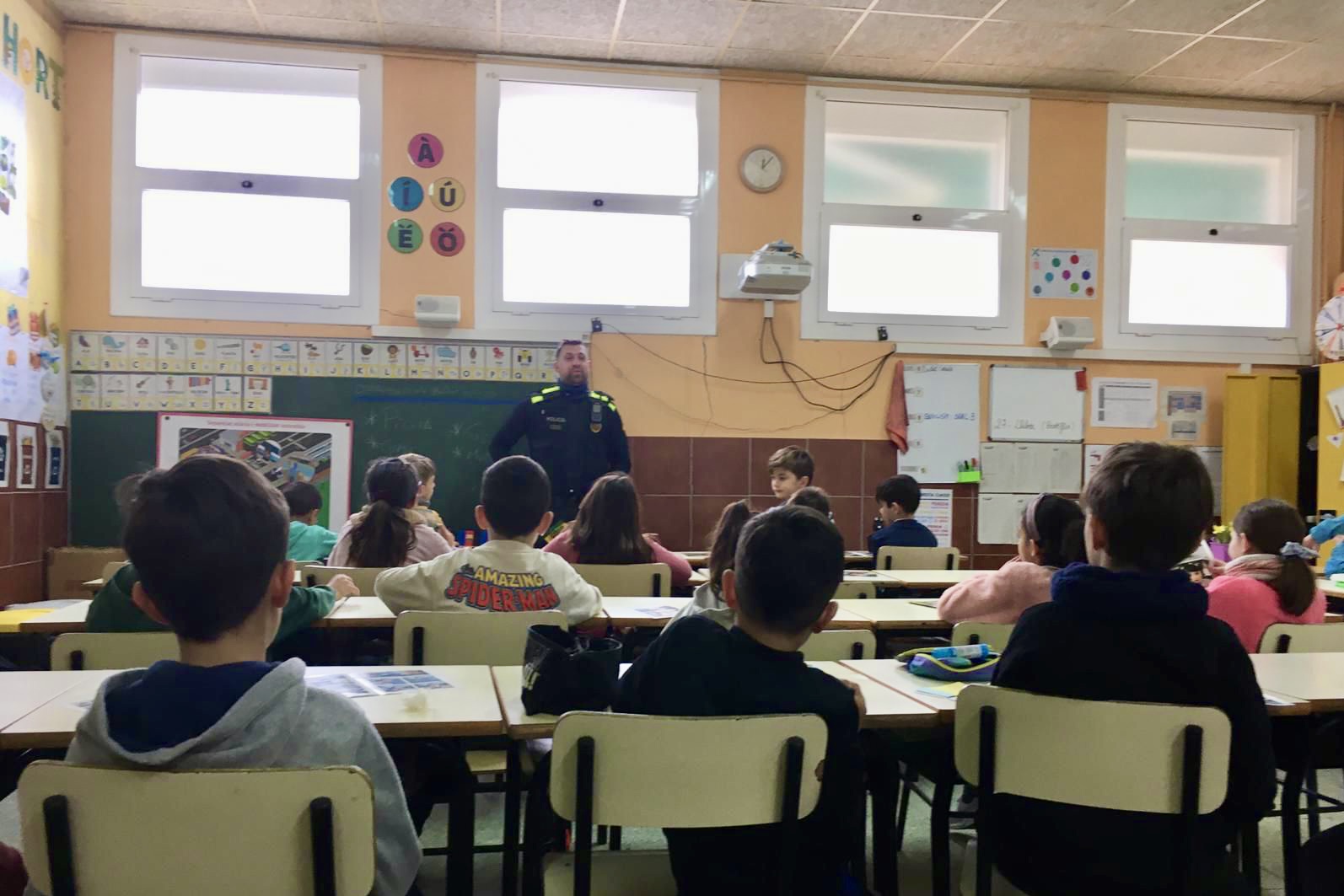 La Policia Local inicia sessions formatives a tots els centres educatius de Tordera