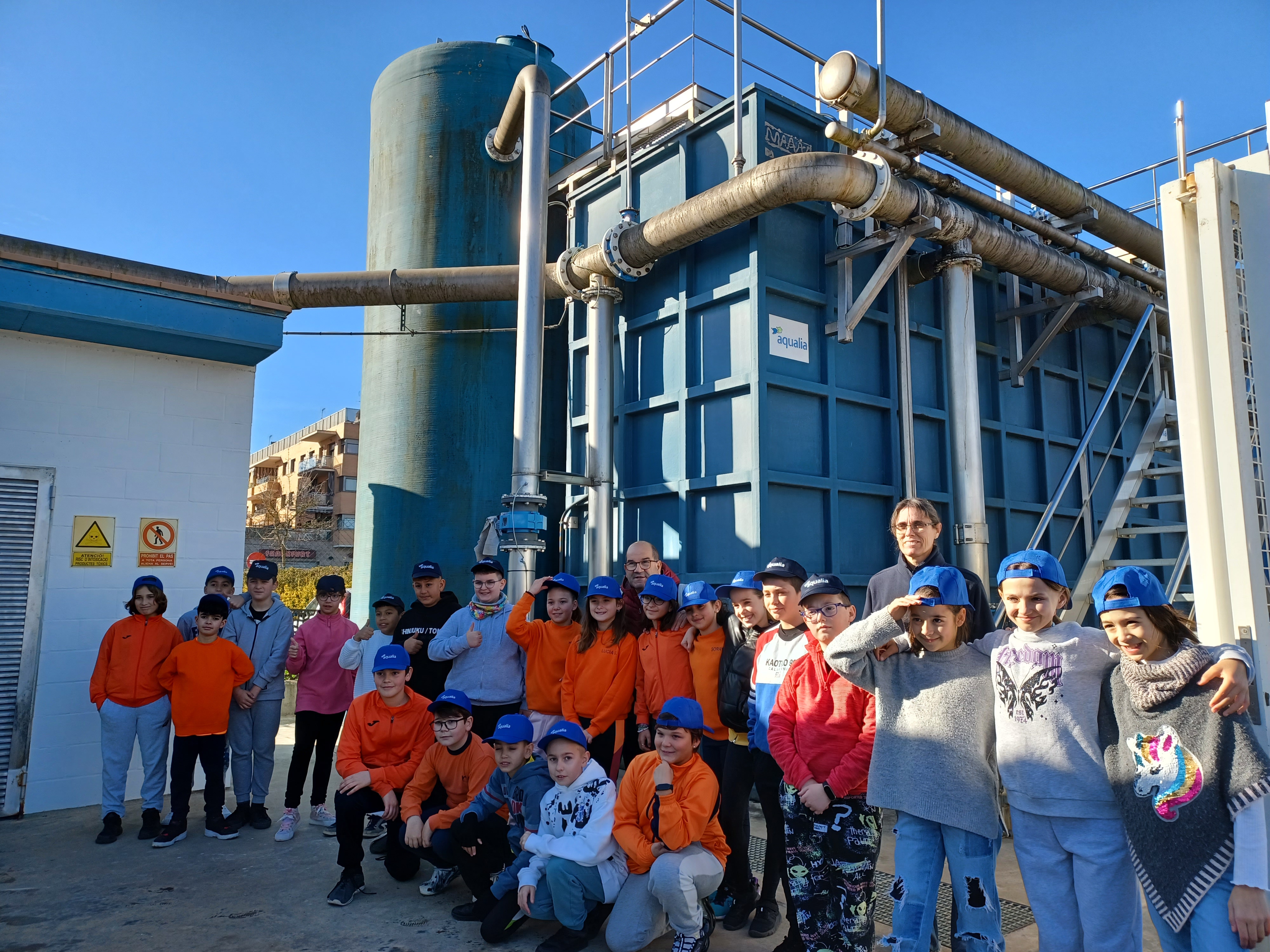 Els alumnes de 5è de primària de l'escola Serra de Miralles visiten la planta potabilitzadora d'aigua de Tordera