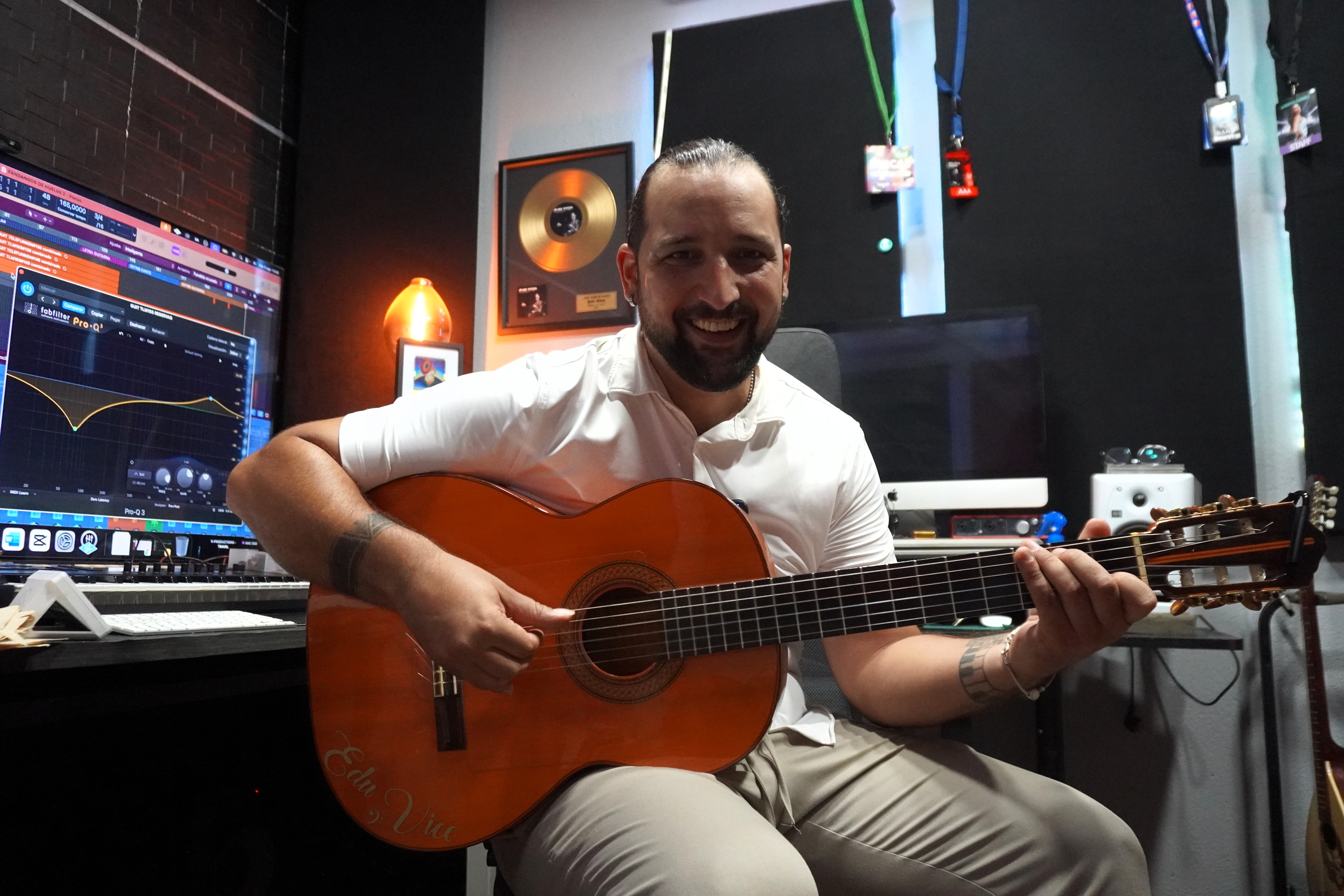 El reconegut guitarrista i compositor torderenc Edu Vico serà el pregoner de la Festa Major de Sant Bartomeu 2025